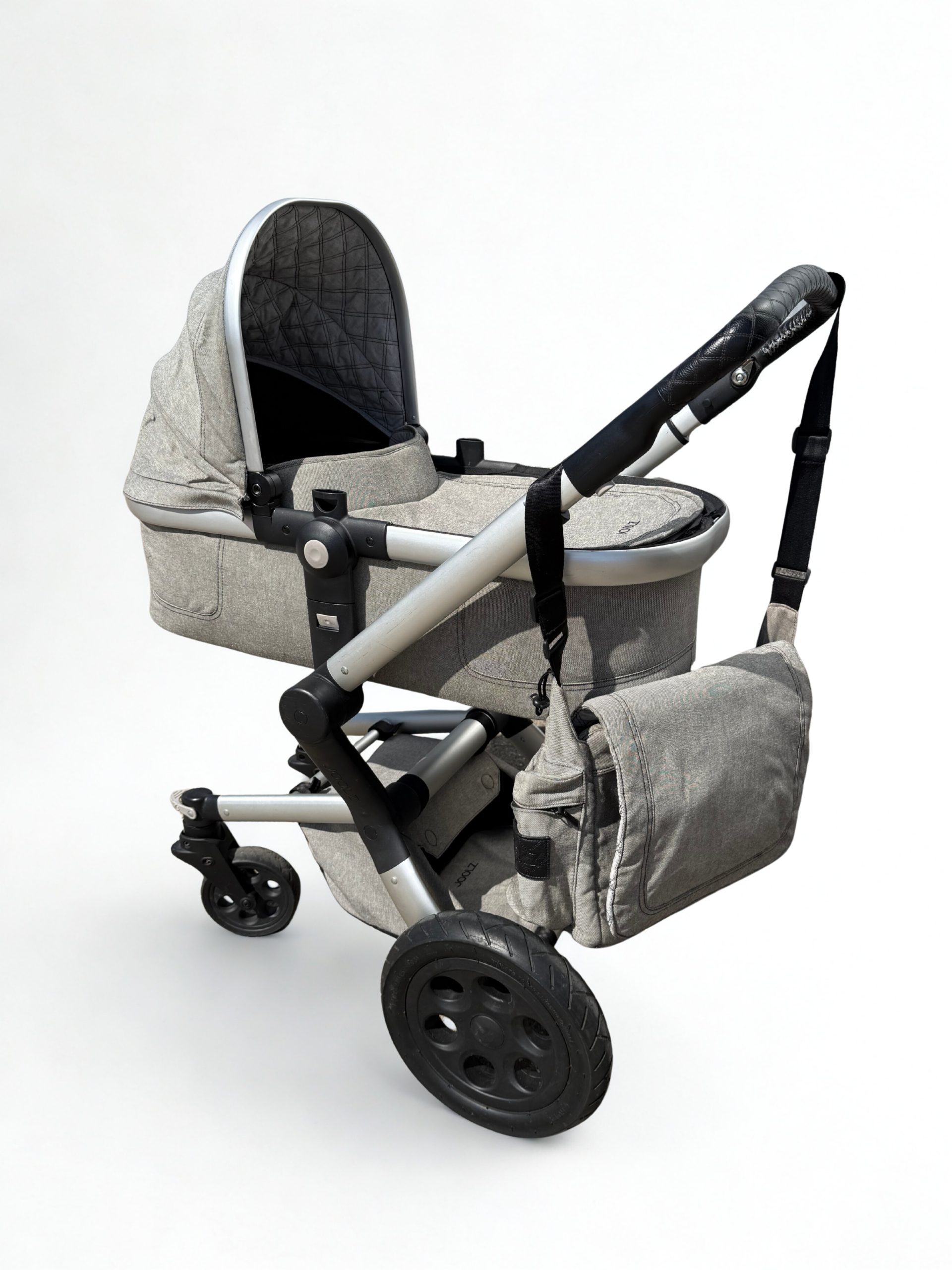 2d9a88e5-4be1-4f80-9140-eaa88f0ba111 Preloved Joolz Day 1 - Superior Grey - Afbeelding 1